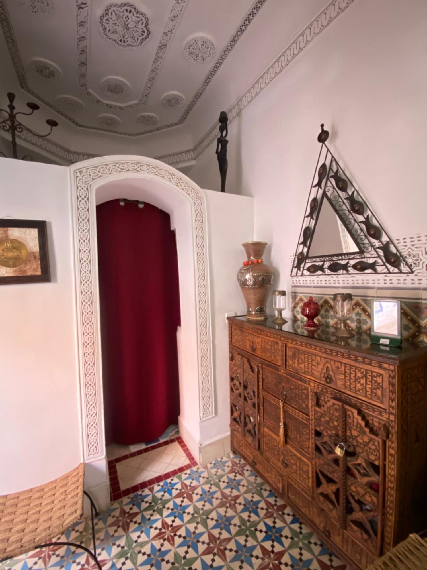 Dar Sarah-Mouassine-Marrakech, Riad Authentique Idealement Situe Marrakesh Luaran gambar