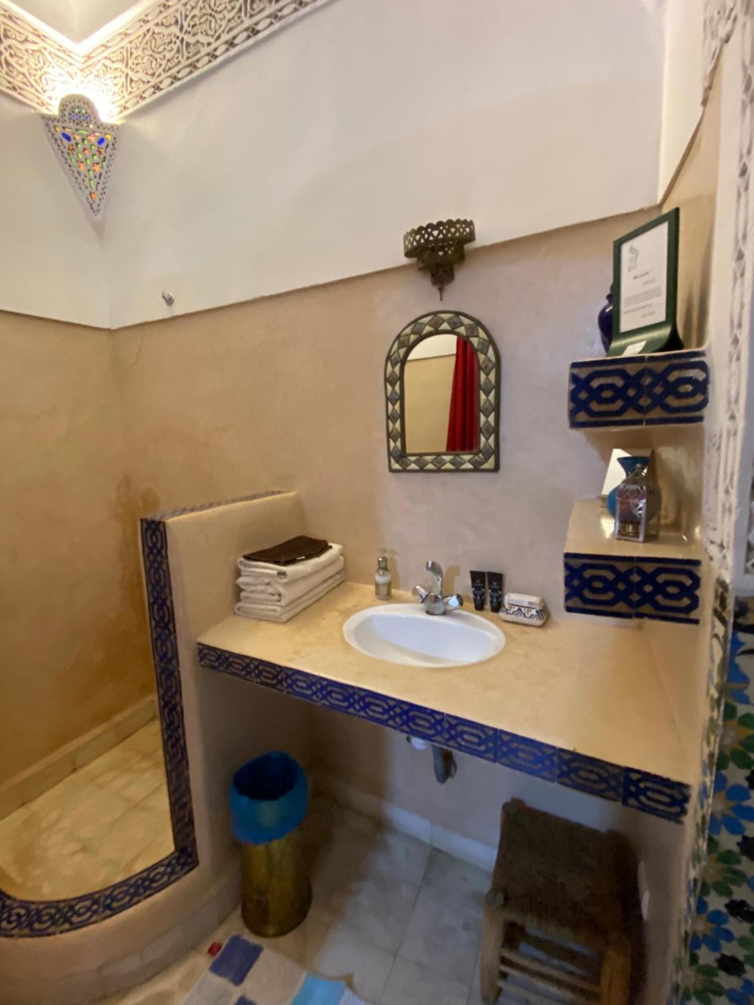 Dar Sarah-Mouassine-Marrakech, Riad Authentique Idealement Situe Marrakesh Luaran gambar